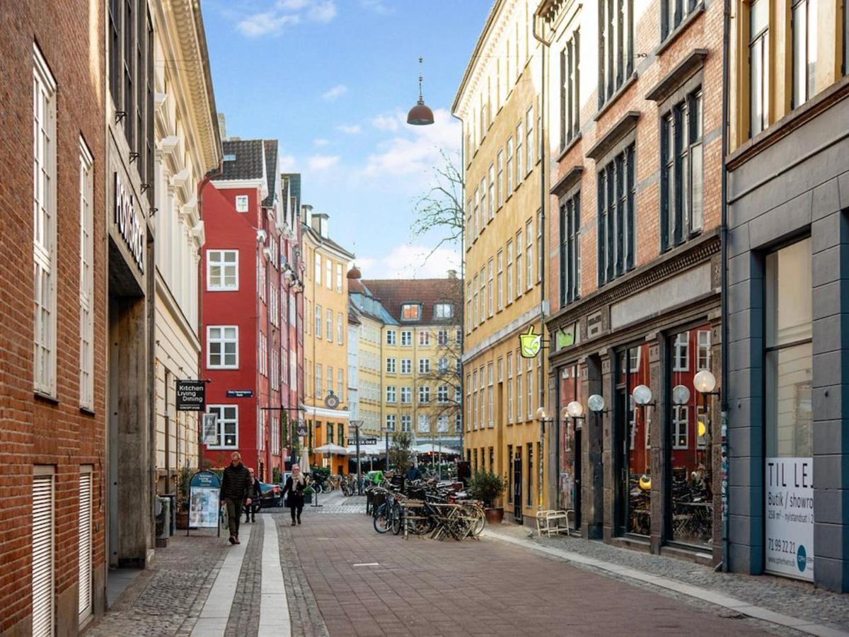 Sanders Leaves - Chic Three-Bedroom Apartment In Downtown Kopenhagen Exterior foto