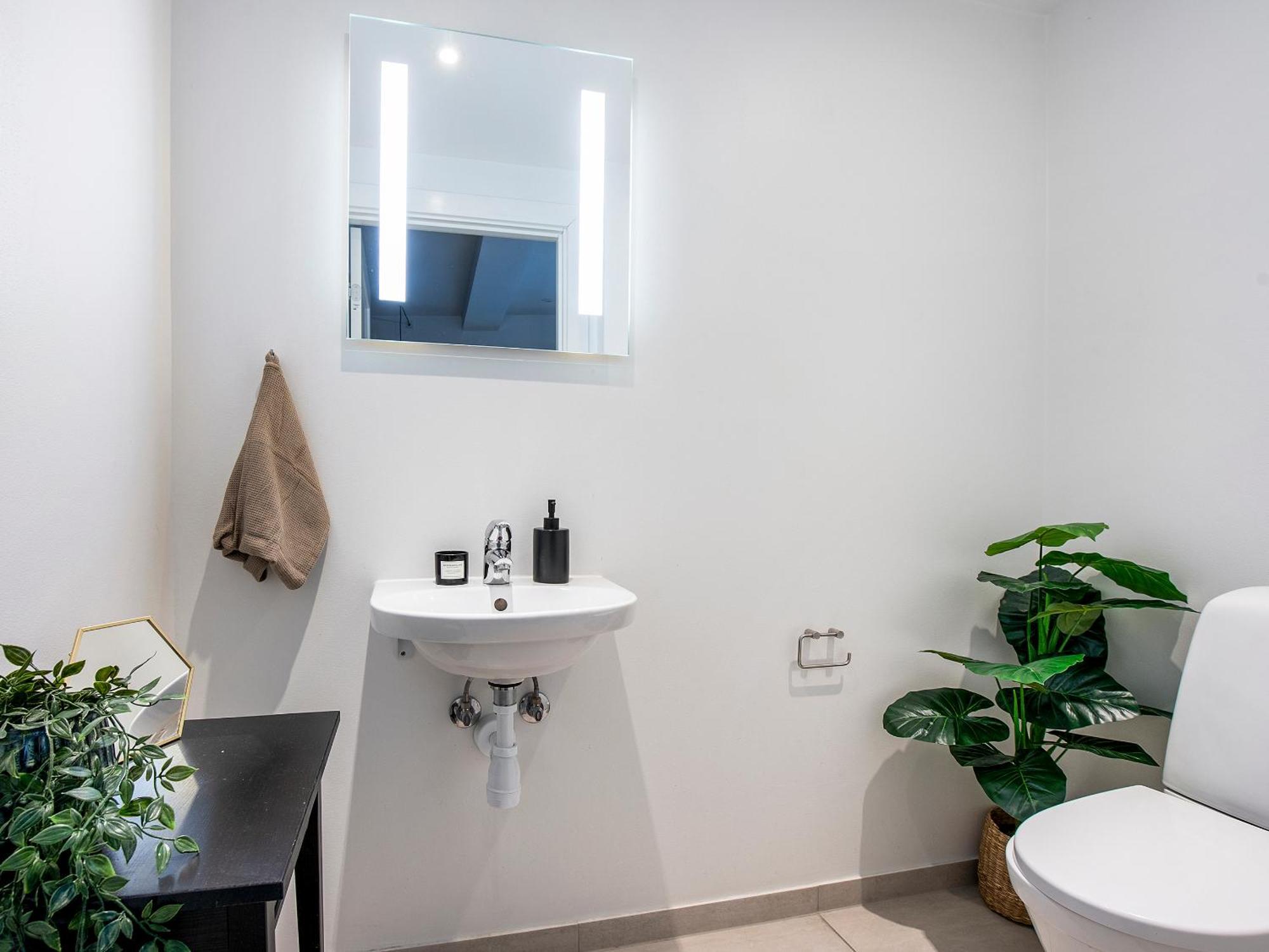 Sanders Leaves - Chic Three-Bedroom Apartment In Downtown Kopenhagen Exterior foto